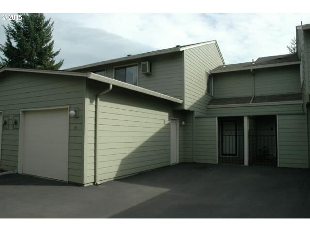 Property Photo: 8708 NE Mason Dr 34 WA 98662