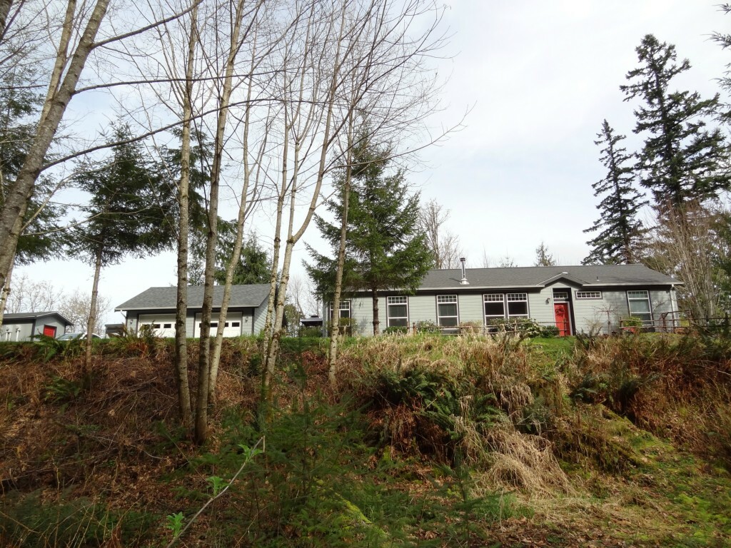 Property Photo: 1137 Falls Dr WA 98226
