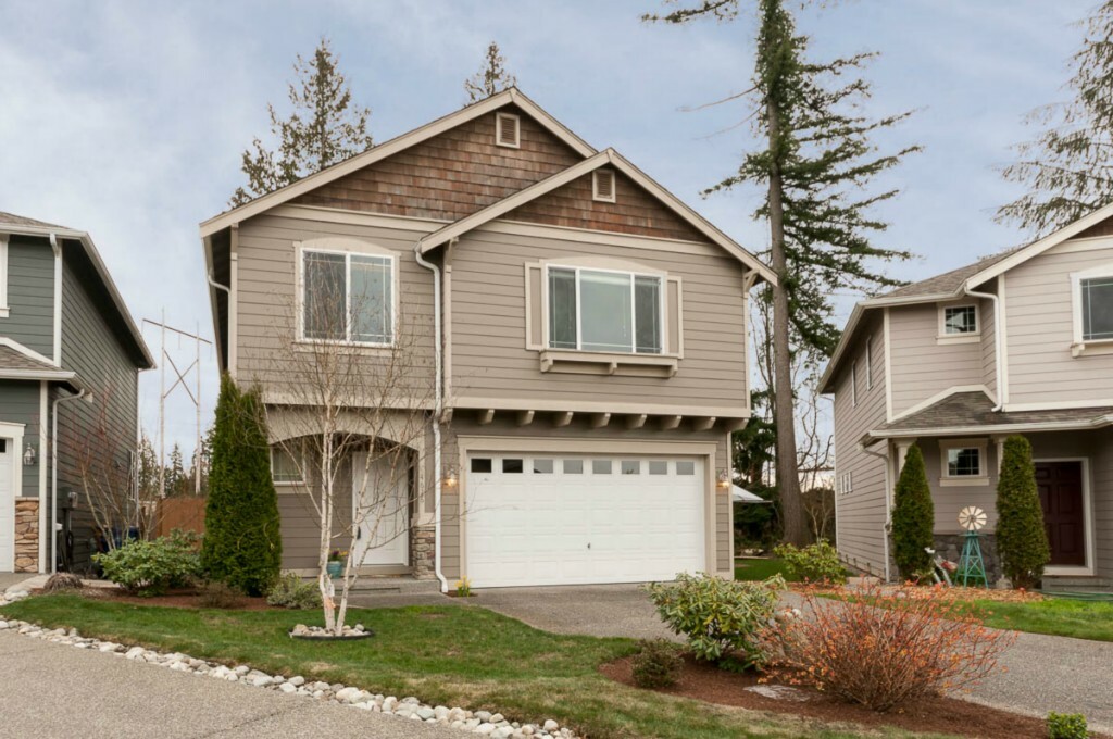 Property Photo:  4626 146th Place SE  WA 98012 