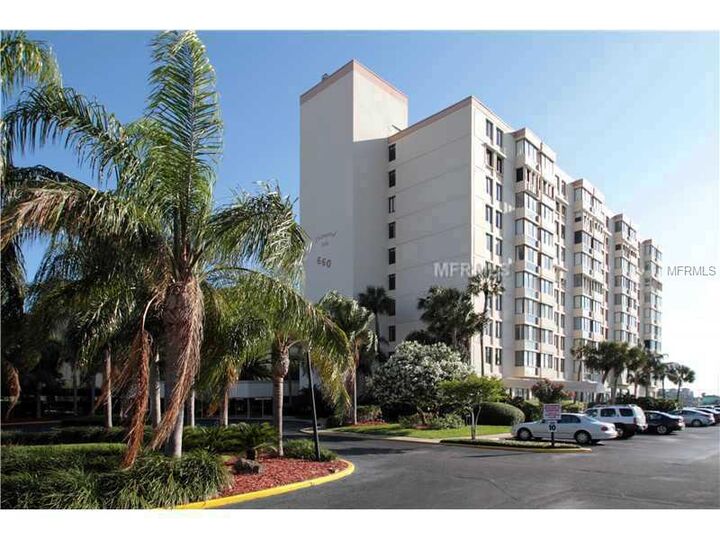 Property Photo: 660 Island Way 603 FL 33767