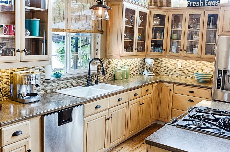 Property Photo: 1618 12th Ave NW WA 98371