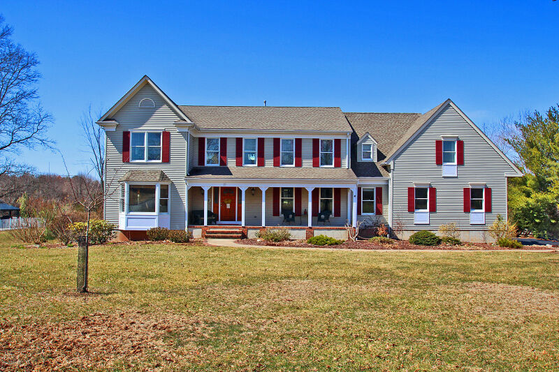 Property Photo:  17 Buchanan Way  NJ 08822 