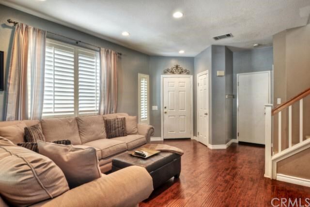 Property Photo: 7 Tuolumne Way CA 92656