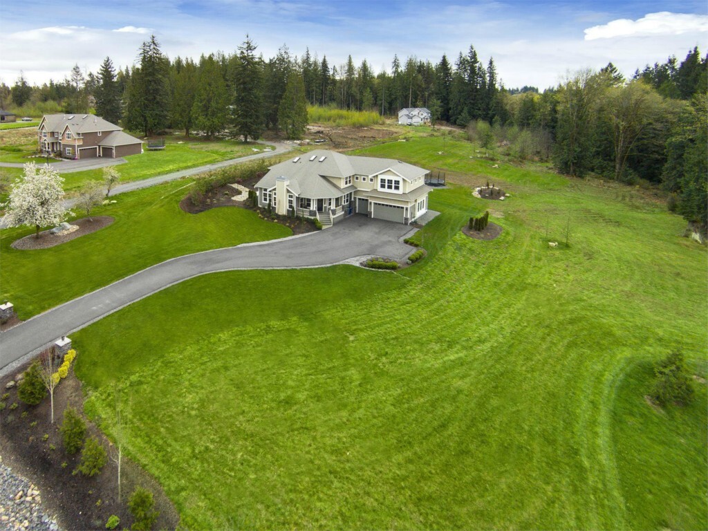 Property Photo:  17126 53rd St SE  WA 98290 