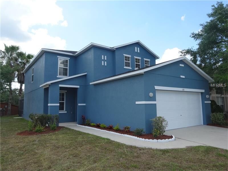 Property Photo:  528 Eagle Pointe N  FL 34746 