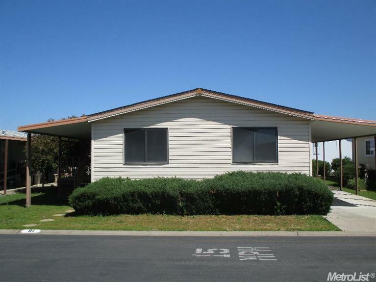 Property Photo:  81 Bainbrook Street  CA 95828 