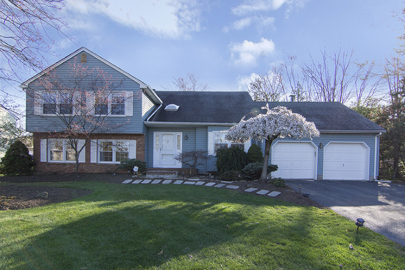 Property Photo: 3 Windsor Way NJ 07936