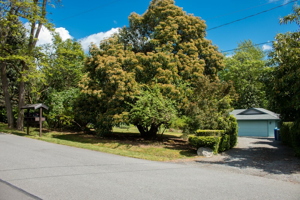 Property Photo: 106 97th Ave NE WA 98004