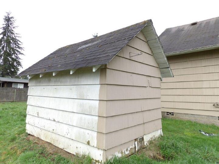 Property Photo:  510 3rd Ave NW  WA 98532 