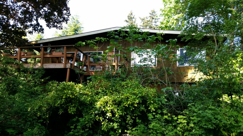 Property Photo:  9437 NE 5th St  WA 98004 