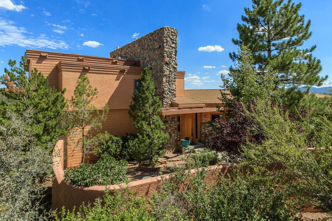 Property Photo:  931 Custer Lane  AZ 86305 