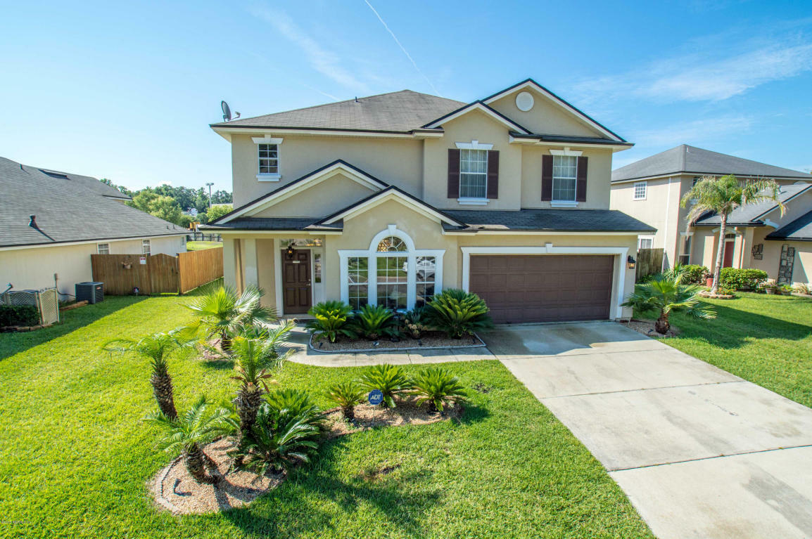 Property Photo:  716 Indigo Run Drive  FL 32218 