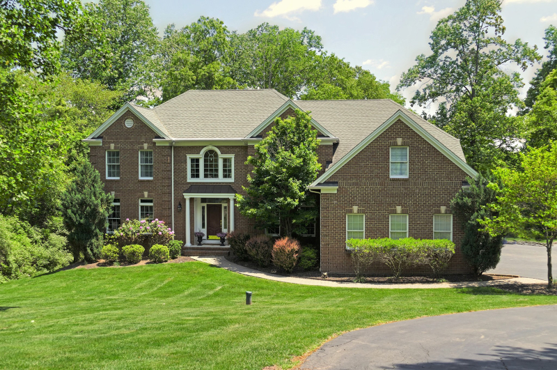 Property Photo: 2 Gideon Ct NJ 08822