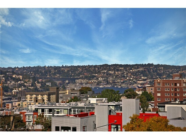 Property Photo: 1200 Boylston Ave 702 WA 98101