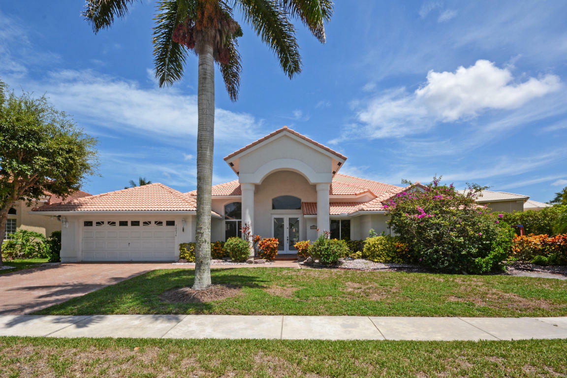 Property Photo: 20034 Ocean Key Drive FL 33498