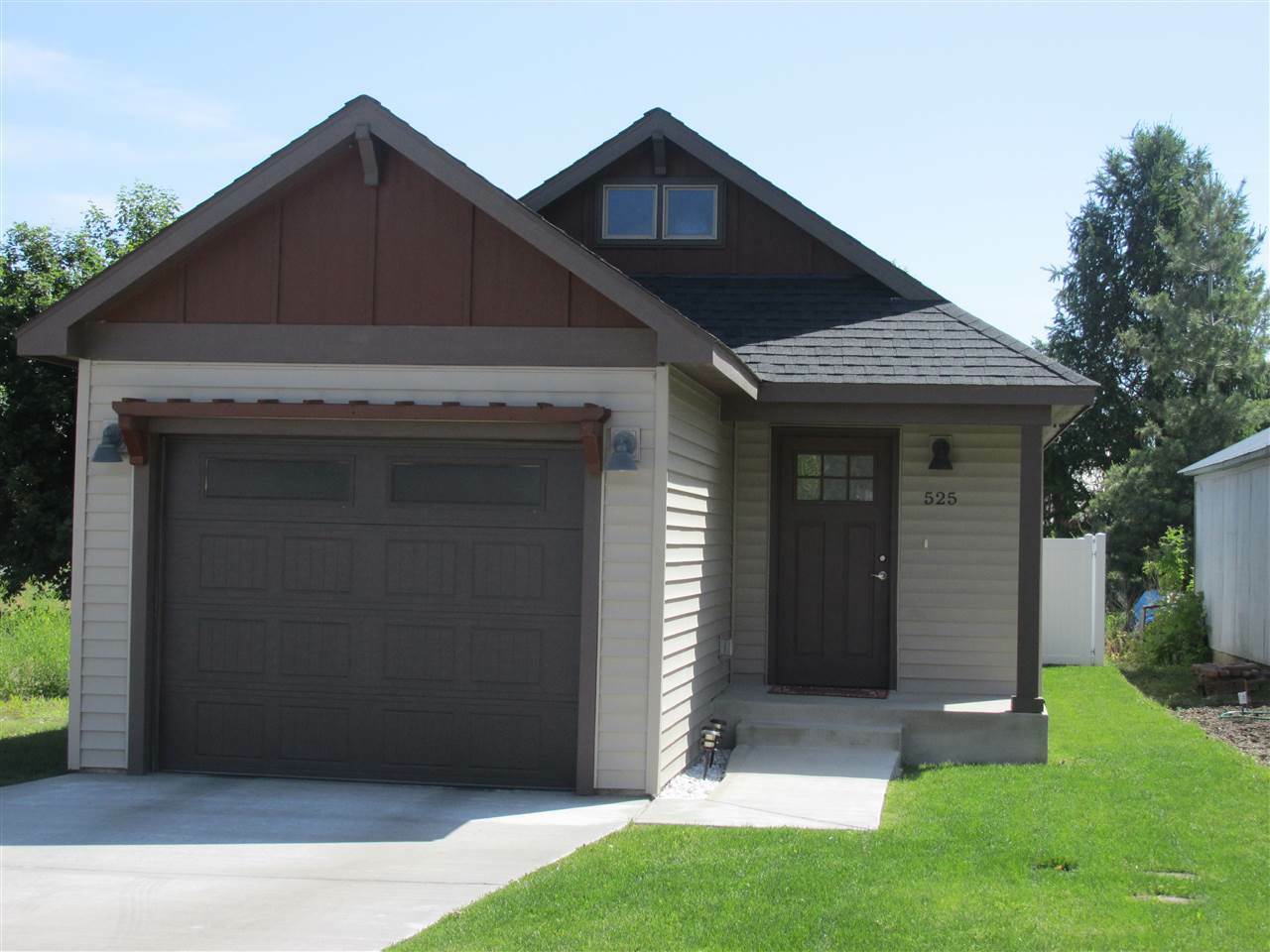 Property Photo: 525 S Felts WA 99206