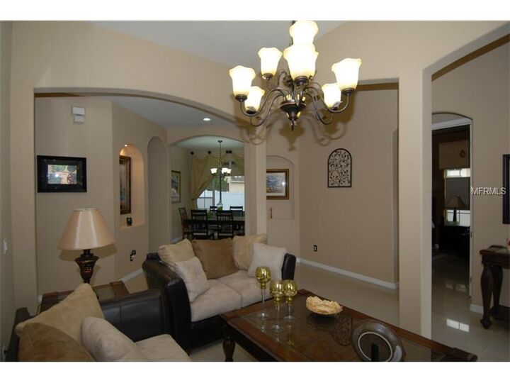 Property Photo:  16514 Tudor Grove Drive  FL 32828 