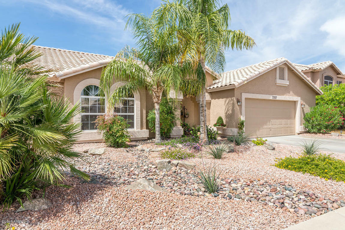 Property Photo:  2327 E Taxidea Way  AZ 85048 