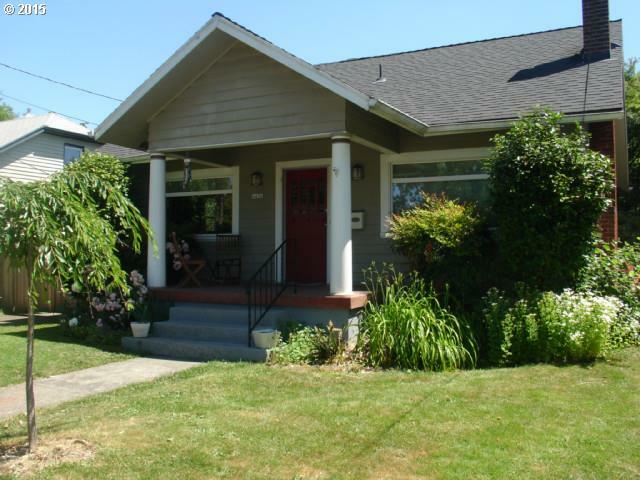 Property Photo:  6436 SE 18th Ave  OR 97202 
