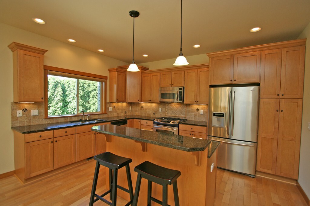 Property Photo:  2915 Alvarado Dr  WA 98229 