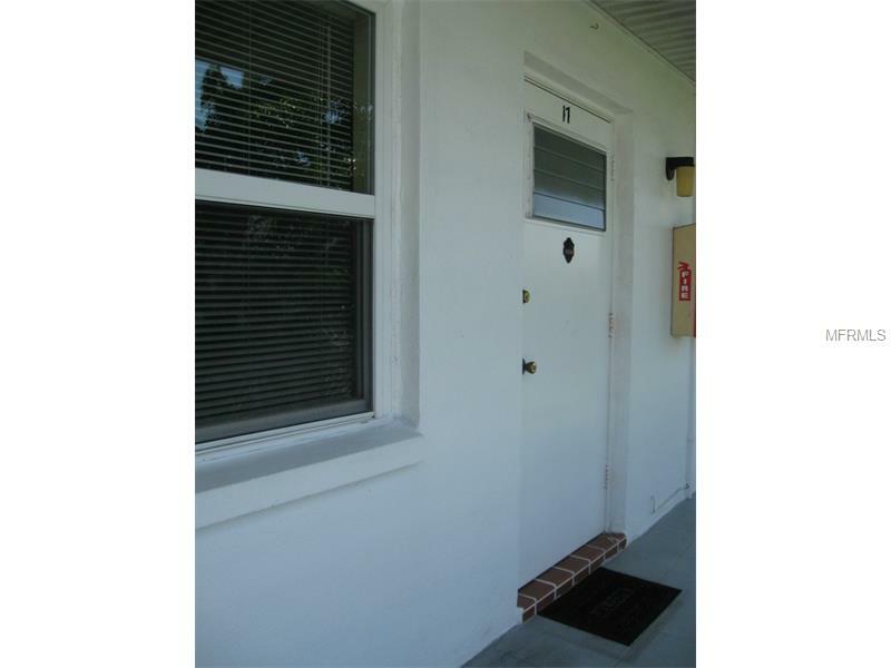 5915 18th Street N 17  St Petersburg FL 33714 photo