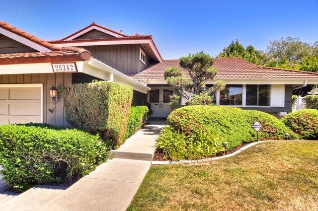 Property Photo: 25242 Vespucci Road CA 92653