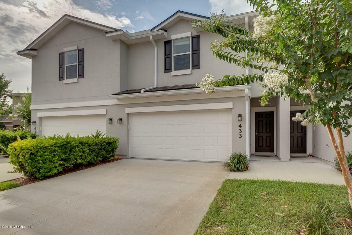 Property Photo: 433 Walnut Drive FL