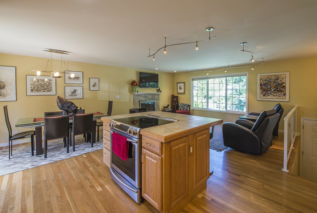 Property Photo: 13511 89th Place NE WA 98034