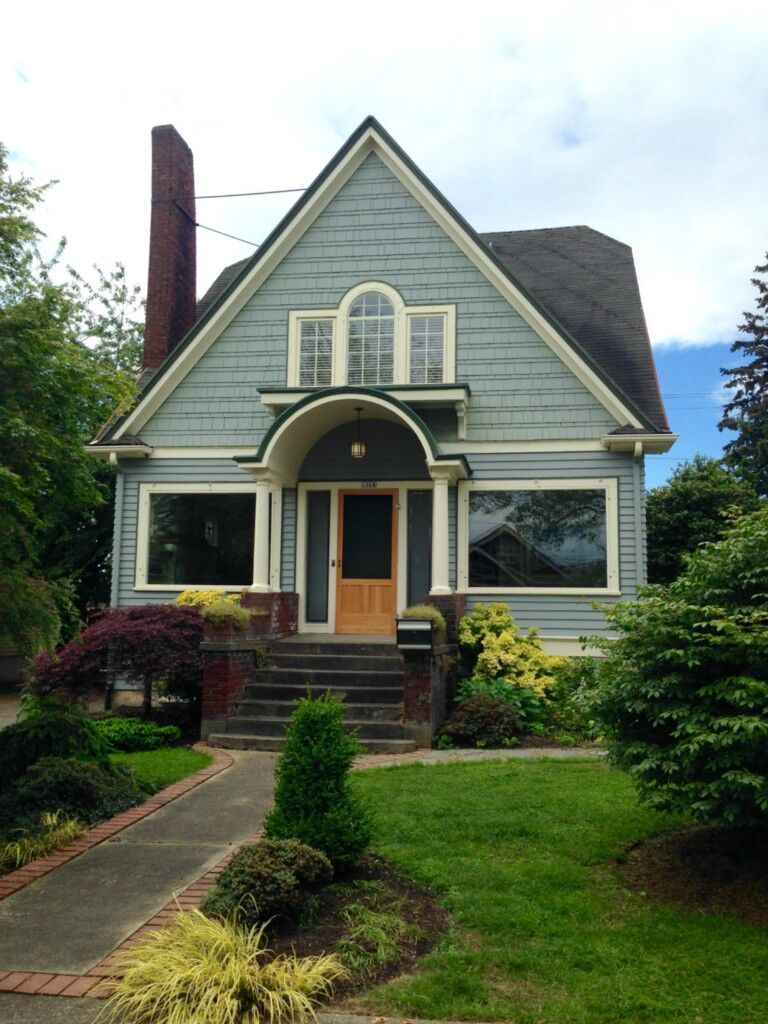 Property Photo:  1208 Colby Avenue  WA 98201 