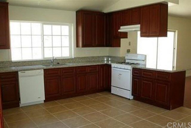 Property Photo:  14314 Date Tree Street  CA 93532 