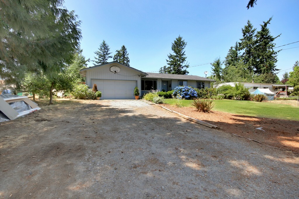 Property Photo: 37427 39th Ave S WA 98001