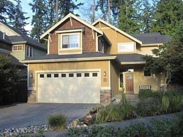 Property Photo: 20219 12th Ave W WA 98036