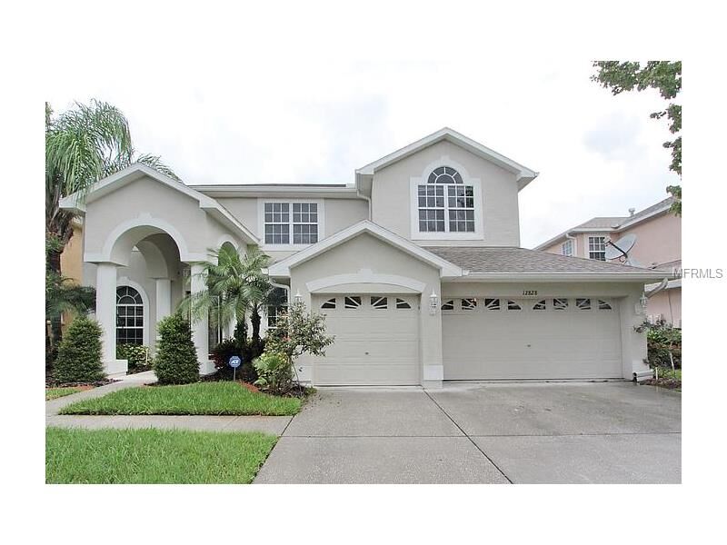 Property Photo: 12828 Stanwyck Circle FL 33626