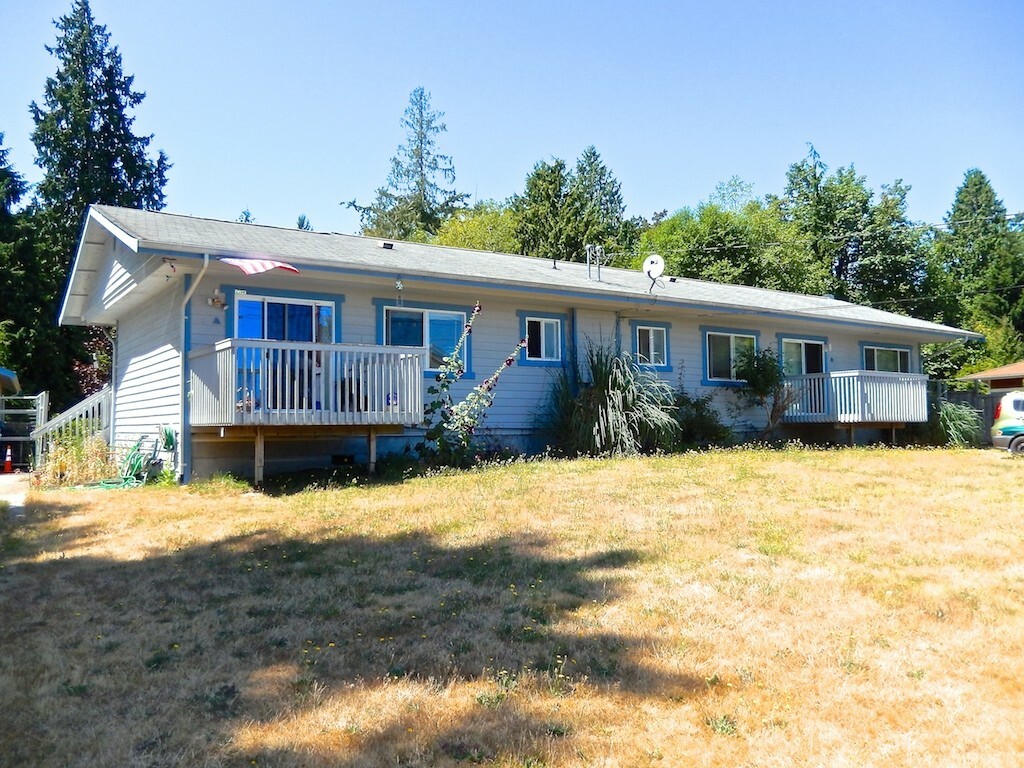 Property Photo:  19023 Harris Ave NE  WA 98392 