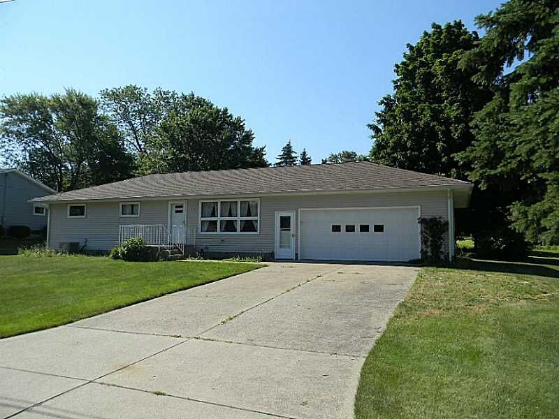 Property Photo:  3731 Crestwood Drive  PA 16510 