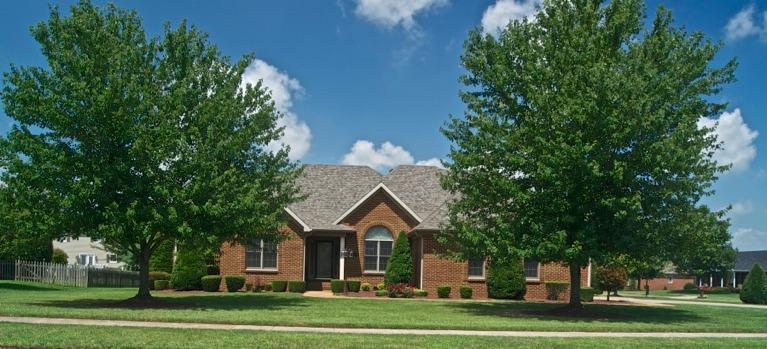 Property Photo: 986 East Count Fleet Circle KY 40422
