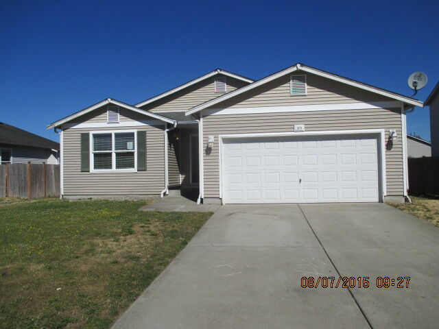 Property Photo: 203 Nelsen St NE WA 98360