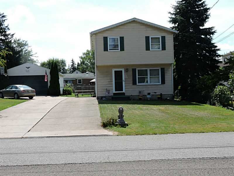 Property Photo: 1247 E 37 PA 16504