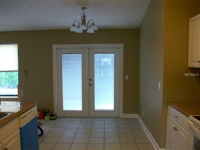 Property Photo:  219 Pebble Court  FL 32725 