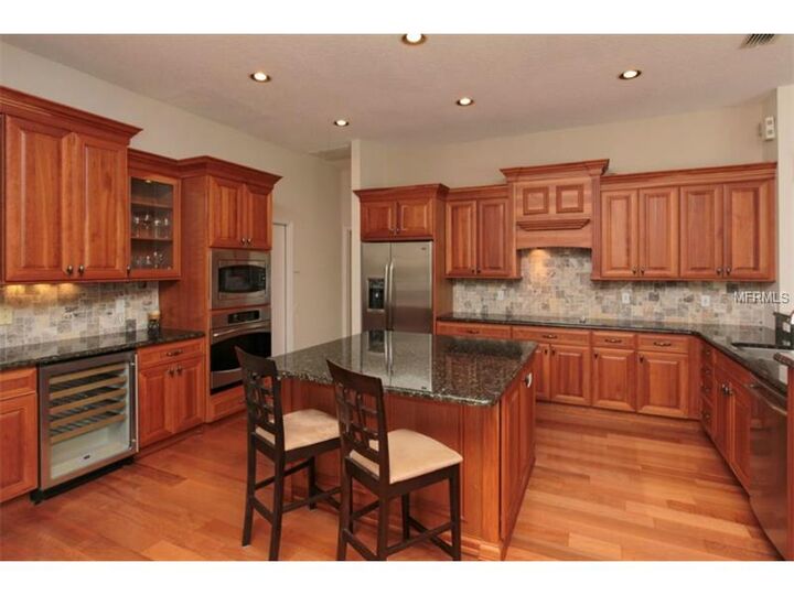 Property Photo: 1662 Cross Tee Court FL 34677