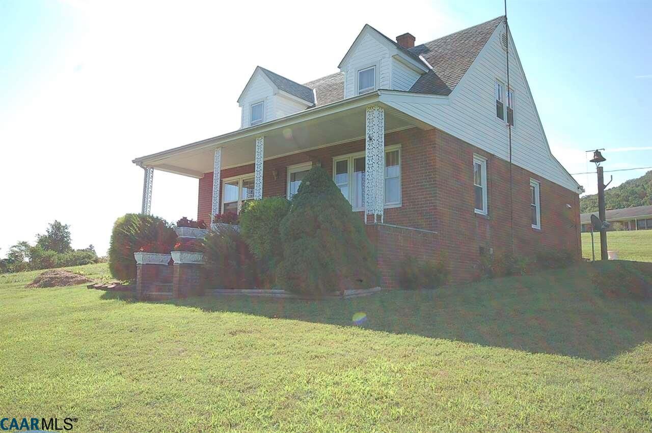 Property Photo: 372 Lexington Way VA 22973