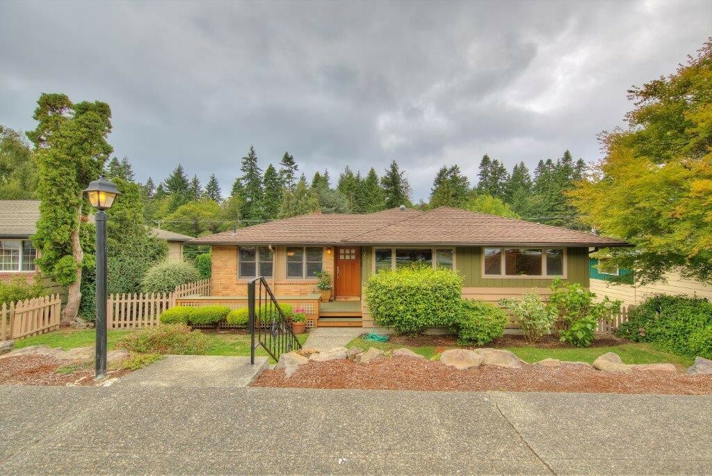 Property Photo: 7717 46th Ave SW WA 98136