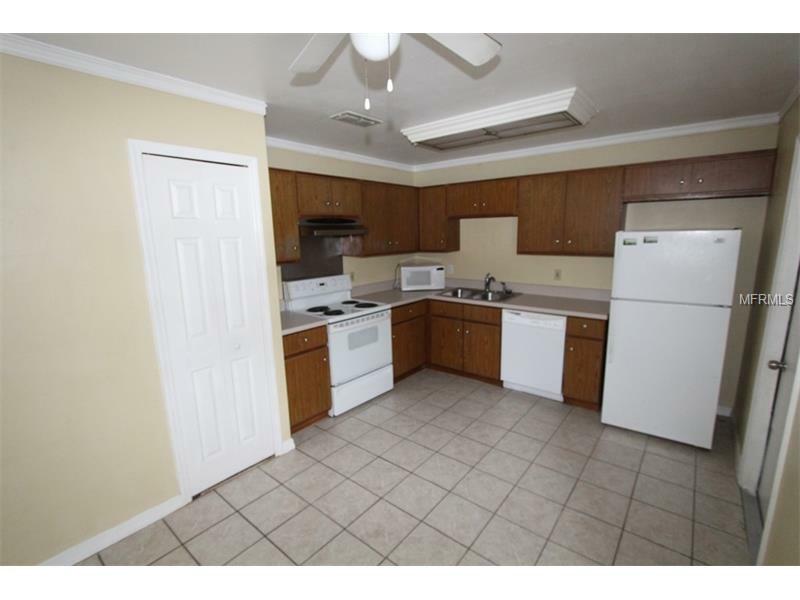 Property Photo:  1701 Brewton Circle  FL 32738 