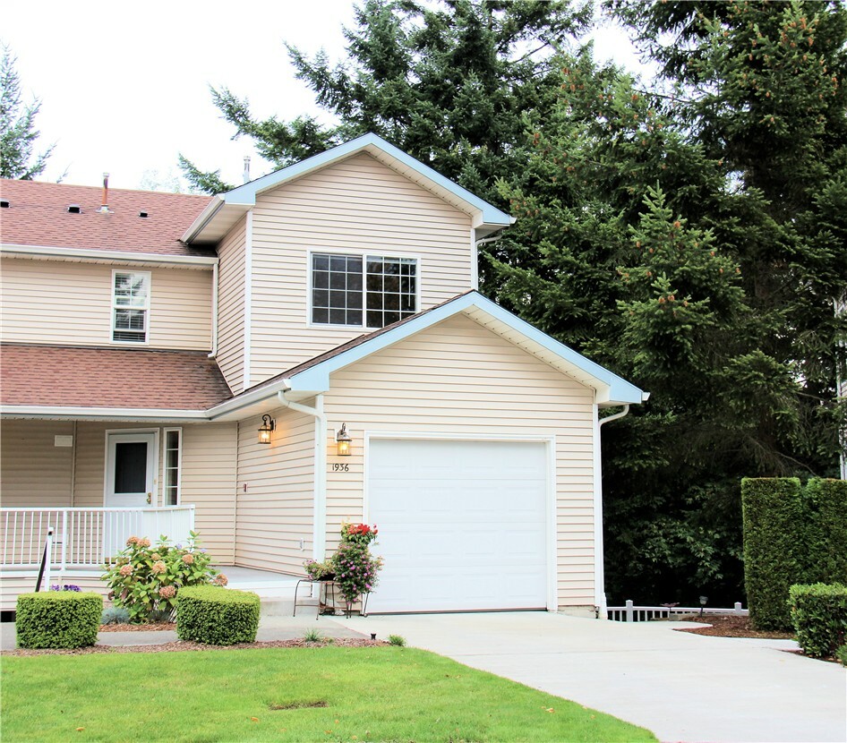 Property Photo:  1936 S 368th Place 209  WA 98003 