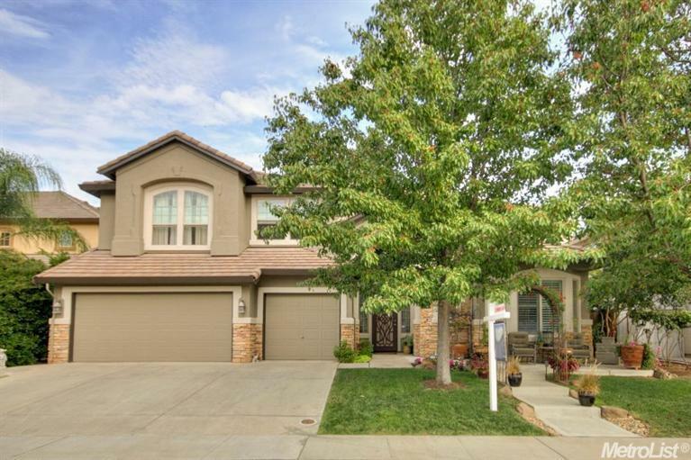 Property Photo:  9613 Cantabria Court  CA 95624 