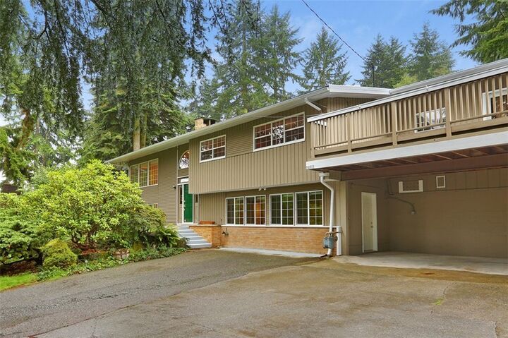 19311 50th Ave NE  Lake Forest Park WA 98155 photo