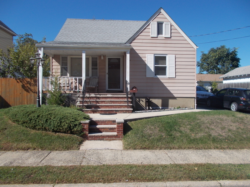Property Photo: 629 Cleveland Ave NJ 07036