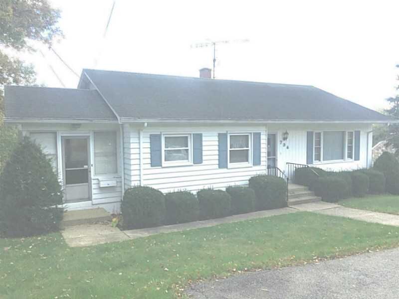 Property Photo: 736 Sagamore Drive PA 15601