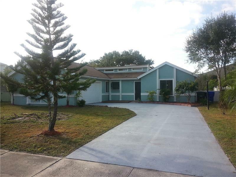 2316 Winding Ridge Avenue S  Kissimmee FL 34741 photo