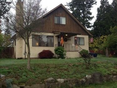 Property Photo:  11511 Fremont Avenue N  WA 98133 